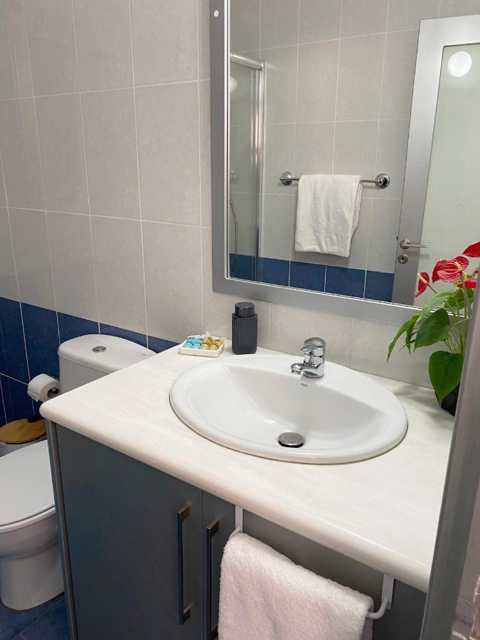 Lovely Studio Apartment In Pafos Extérieur photo