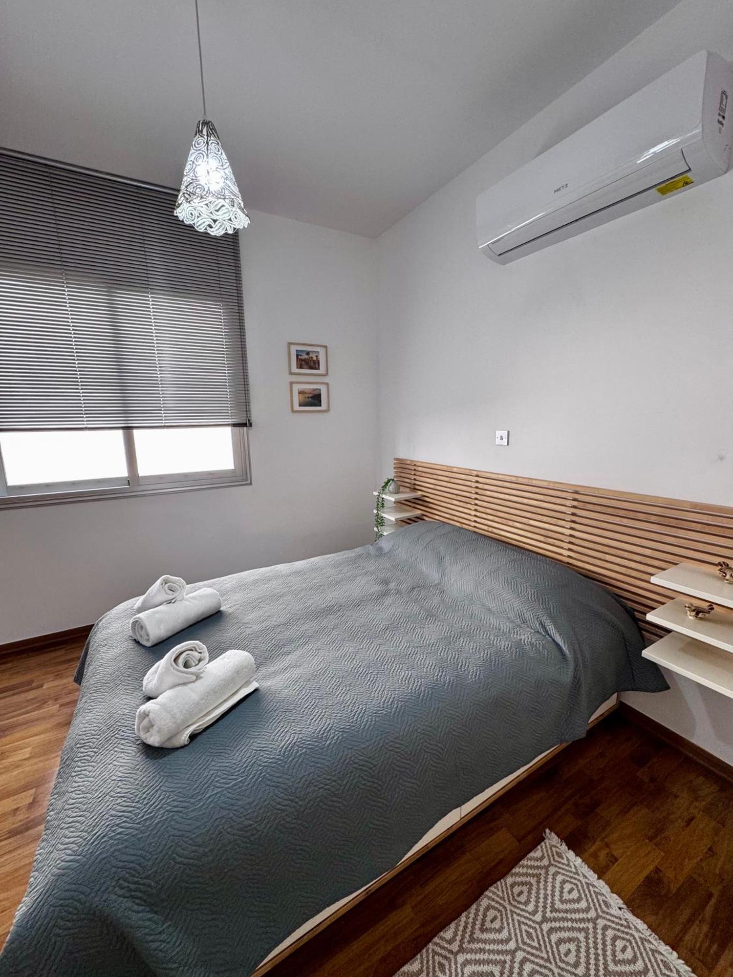 Lovely Studio Apartment In Pafos Extérieur photo